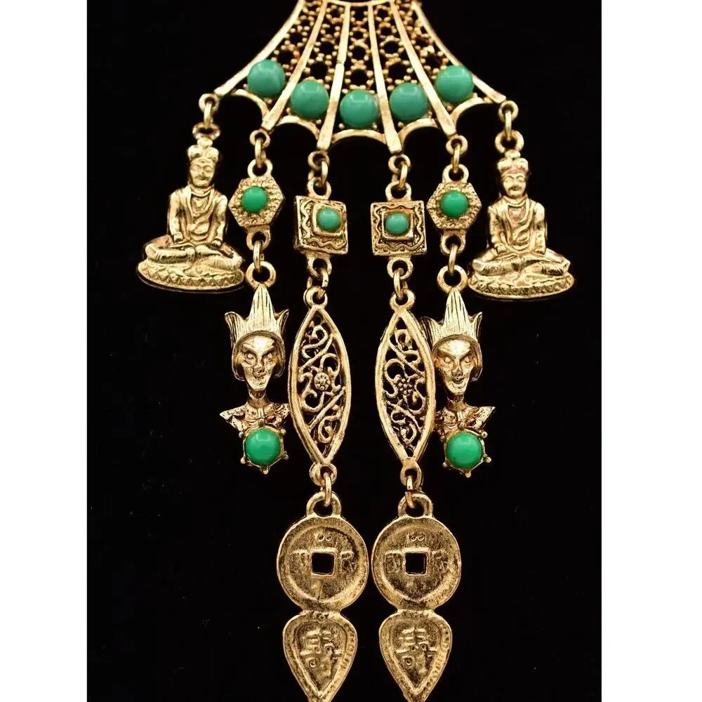 Vintage Asian Figural Necklace Green Cabochon Coin Antiqued Gold 1960s BinA17